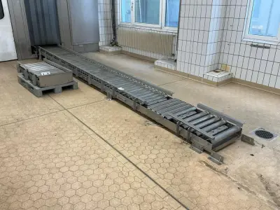 S/S roller conveyor – kavel bij Dome Auctions, Neuss