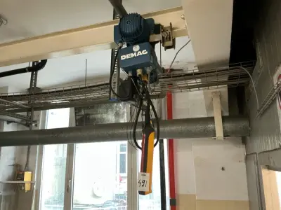 Demag Chain hoist – kavel bij Dome Auctions, Neuss