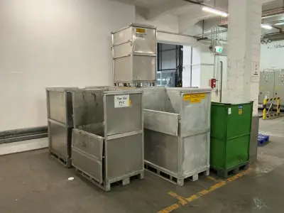 Storage container (9x) – kavel bij Dome Auctions, Neuss