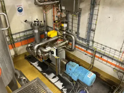 Waukesha 220 Pump station – kavel bij Dome Auctions, Neuss