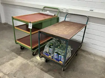 Trolley (2x) – kavel bij Dome Auctions, Neuss