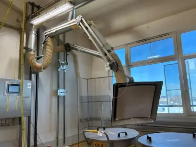 Esta dust extraction arm – kavel bij Dome Auctions, Neuss