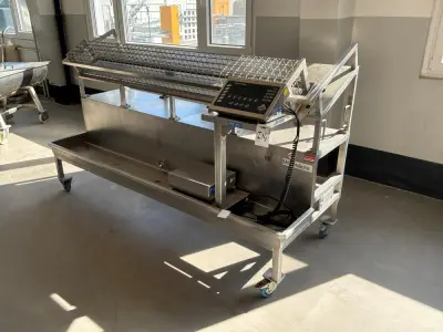 Mettler toledo IND690 weighing scale – kavel bij Dome Auctions, Neuss