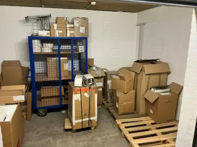 Content room – kavel bij Dome Auctions, Neuss