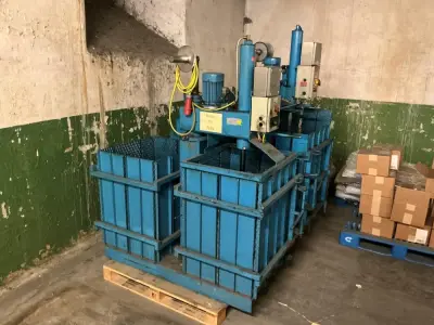 Hema DS/DK press container (2x) – kavel bij Dome Auctions, Neuss
