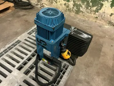 2007 Demag DC-PRO Chain hoist 0,5t – kavel bij Dome Auctions, Neuss