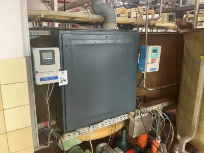 Endress & Hauser Liquisys M Transmitter (2x) – kavel bij Dome Auctions, Neuss
