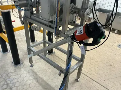Flux F458-1 Pump – kavel bij Dome Auctions, Neuss