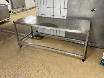 S/S Mobile working table – kavel bij Dome Auctions, Neuss