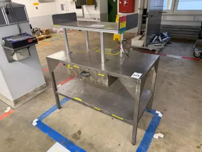 S/S working table – kavel bij Dome Auctions, Neuss