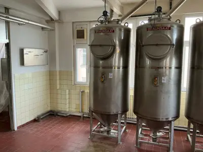 S/S vertical storage tank – kavel bij Dome Auctions, Neuss