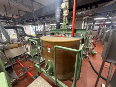 Mixing tank – kavel bij Dome Auctions, Neuss