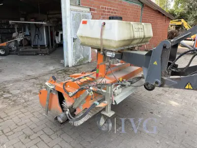 Anbau-Kehrbesen BEMA 25 Dual – kavel bij IVG, Bissendorf