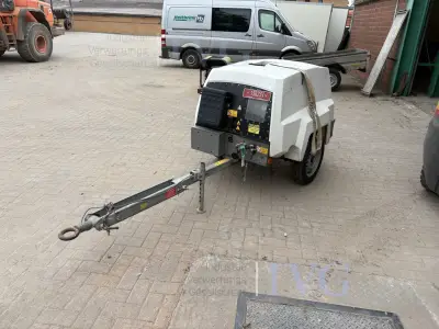 SDAH Arbeitsmaschine Kompressor KAESER M20 – kavel bij IVG, Bissendorf