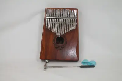 Muspor Kalimba – kavel bij De Kringwinkel, Brecht