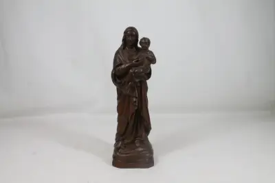 Antiek houten beeld: Maria met kindje Jezus – kavel bij De Kringwinkel, Brecht