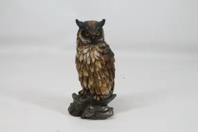 Gedetailleerd decoratief uilenbeeldje – kavel bij De Kringwinkel, Brecht