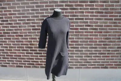 Donkerblauwe etuijurk - Natan – kavel bij De Kringwinkel, Brecht