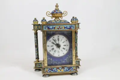 Chinese cloisonné-tafelklok – kavel bij De Kringwinkel, Brecht