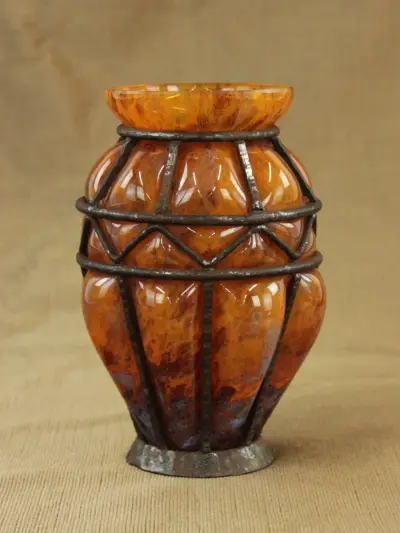 Louis Majorelle voor Daum Nancy - art deco vaas – kavel bij De Kringwinkel, Antwerpen
