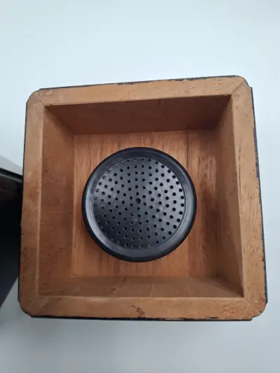 Houten humidor of sigarenbevochtiger – kavel bij De Kringwinkel, Gent