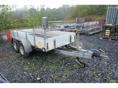 Saris SA2000 dubbelassige aanhangwagen (2004-serie:XLG0F3020A0348430) – kavel bij Auctelia, Tintigny