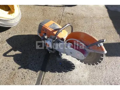 Stihl TS800 Thermische Draagbare Vloerzaag – kavel bij Auctelia, Tintigny