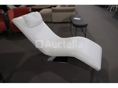 Loungestoel – kavel bij Auctelia, Mont-de-l'Enclus