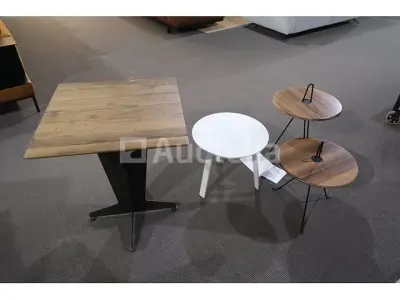 Set tabellen – kavel bij Auctelia, Mont-de-l'Enclus