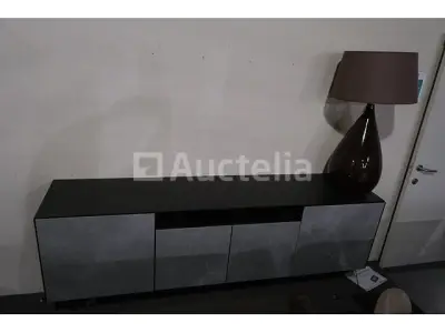 TV-standaard – kavel bij Auctelia, Mont-de-l'Enclus
