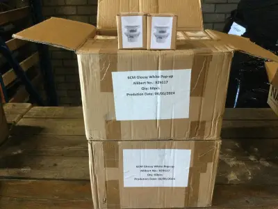 Ca. 60x Afvoerpluggen, 829117, wit – kavel bij Onlineveilingmeester, Zutphen