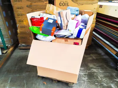 Pallet Postpakketten 147 kg – kavel bij Auctim