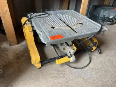 Tischkreissäge DEWALT DW 743 – kavel bij IVG, Kirchlengern