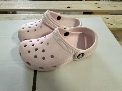 CROCS voor Kids Zacht roze maat 27/28 – kavel bij XL Auctions