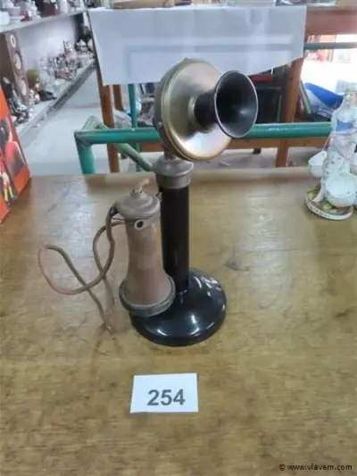Telefoon – kavel bij Vlavem