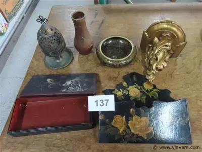 Gemengd lot volgens foto – kavel bij Vlavem