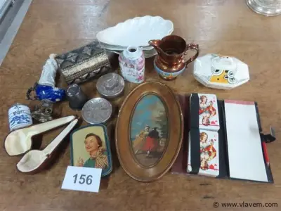 Gemengd lot volgens foto – kavel bij Vlavem