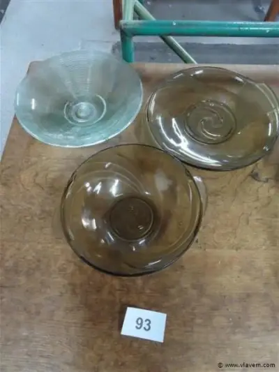 Glaswerk 3 stuks – kavel bij Vlavem