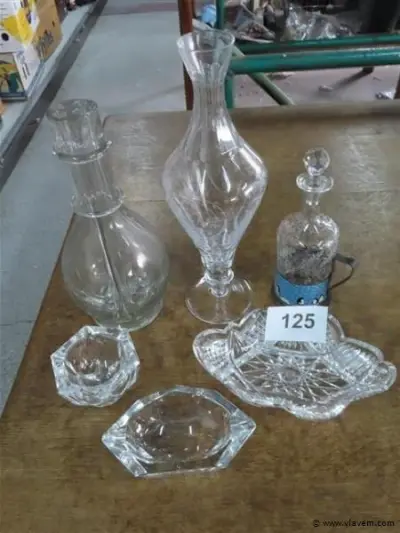 Lot glaswerk – kavel bij Vlavem