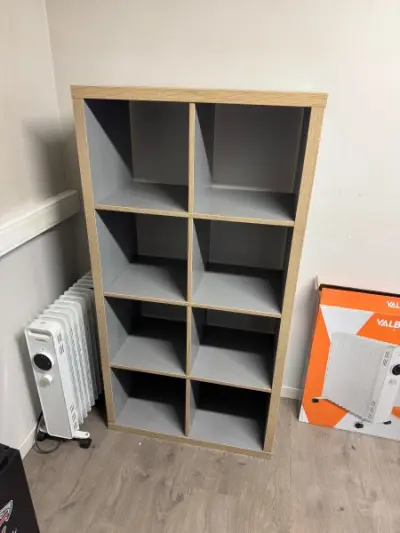 Armoire Kalax grise 8 box – kavel bij Auctionline