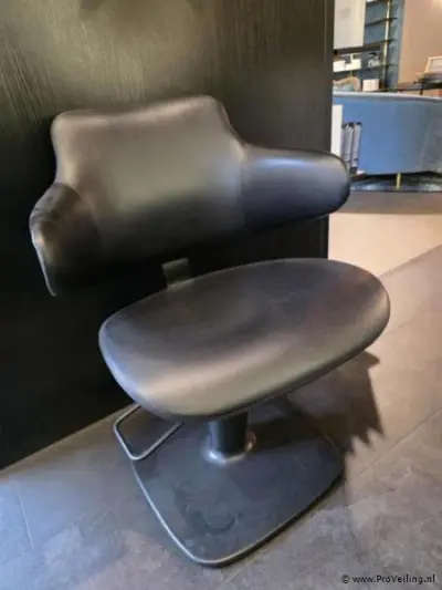 MALETTI PresenceParis Kappersstoel – kavel bij ProVeiling, Rotterdam