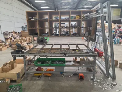 (4x) diverse montagetafels Reiplinger – kavel bij Auctim, Verrebroek
