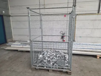 (4x) gitterboxen PWR – kavel bij Auctim, Verrebroek