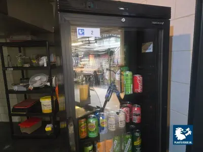1 x Tefcold verrijdbare display koelkast met inhoud – kavel bij Plaats Je Bod, Amsterdam