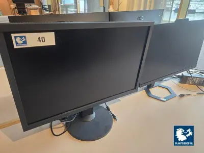 2 x Diverse 24 inch computermonitor – kavel bij Plaats Je Bod, Amsterdam