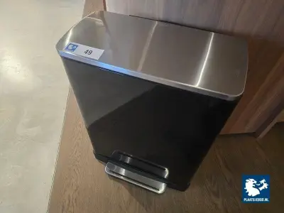 1 x EKO E-Cube RVS pedaalemmer – kavel bij Plaats Je Bod, Amsterdam