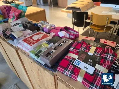 1 x Partij diverse demo/ branding artikelen – kavel bij Plaats Je Bod, Amsterdam