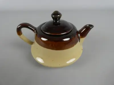 Meli theepot – kavel bij De Kringwinkel, Diest