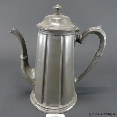 Antieke (1880/1890) Sharman & Hydes uit Sheffield, Engeland tinnen koffiepot – kavel bij ProVeiling, Nederland