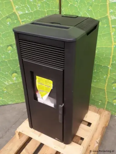 Royal Pelletkachel ILENA AIR 60 – kavel bij ProVeiling, Emmeloord